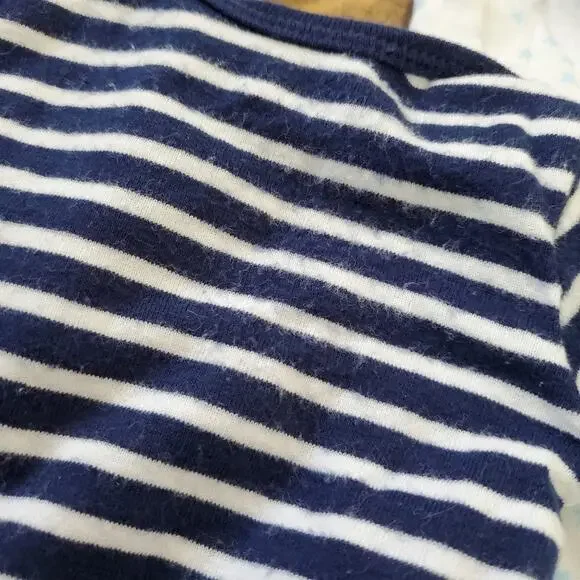 10 Piece Lot of Baby Clothing Mostly Size NB - Picture 13 of 13